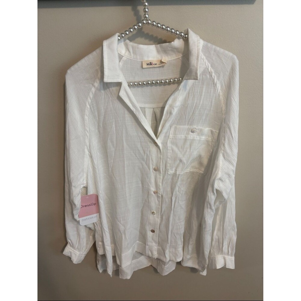 NEW Millibon White Button-Front Top size small